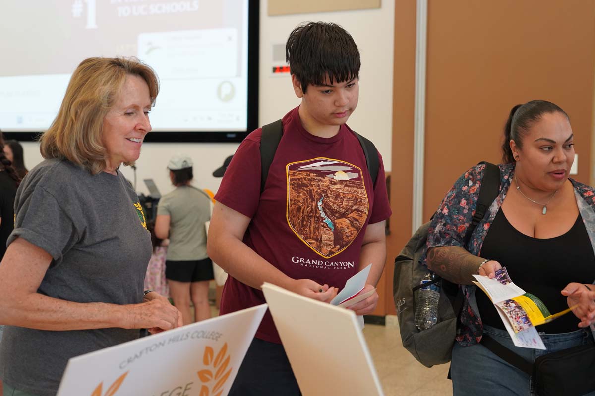 Students at Roadrunner Rally