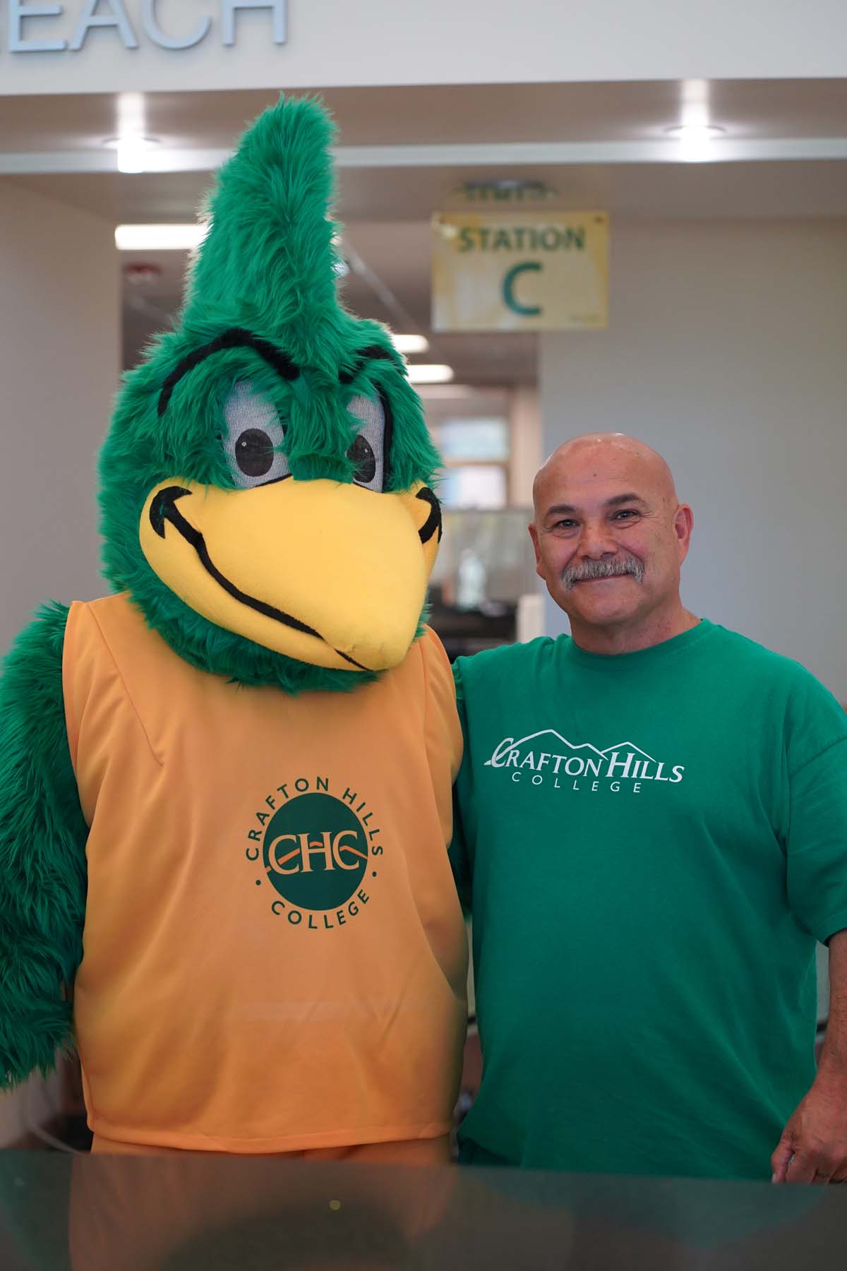 CHC Students at CSUSB Admit Day with mascots