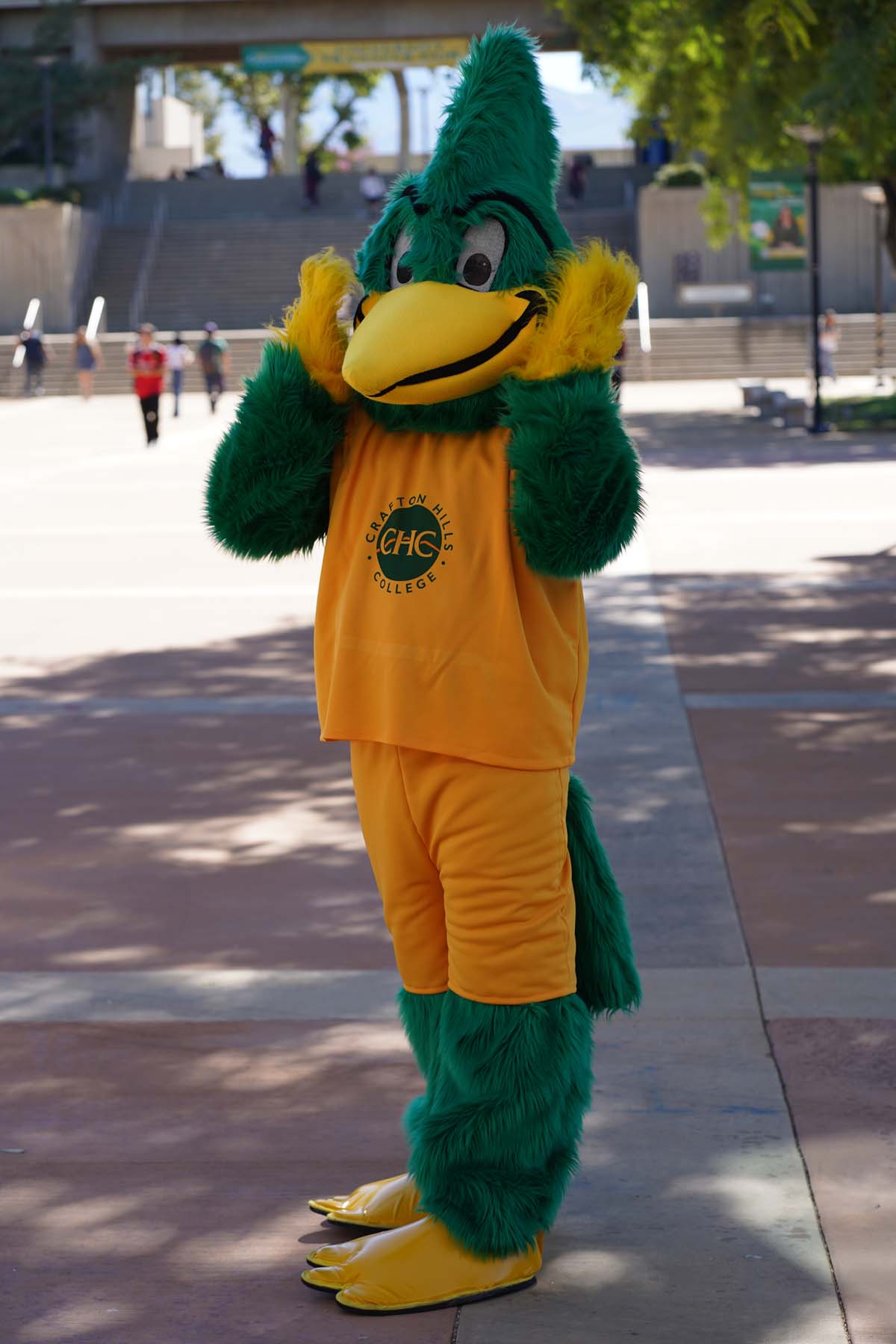 CHC Students at CSUSB Admit Day with mascots