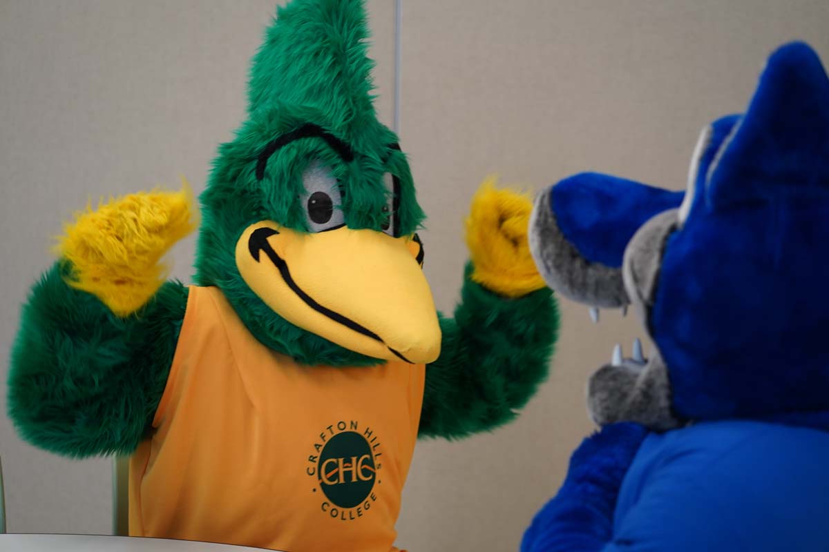 CHC Students at CSUSB Admit Day with mascots