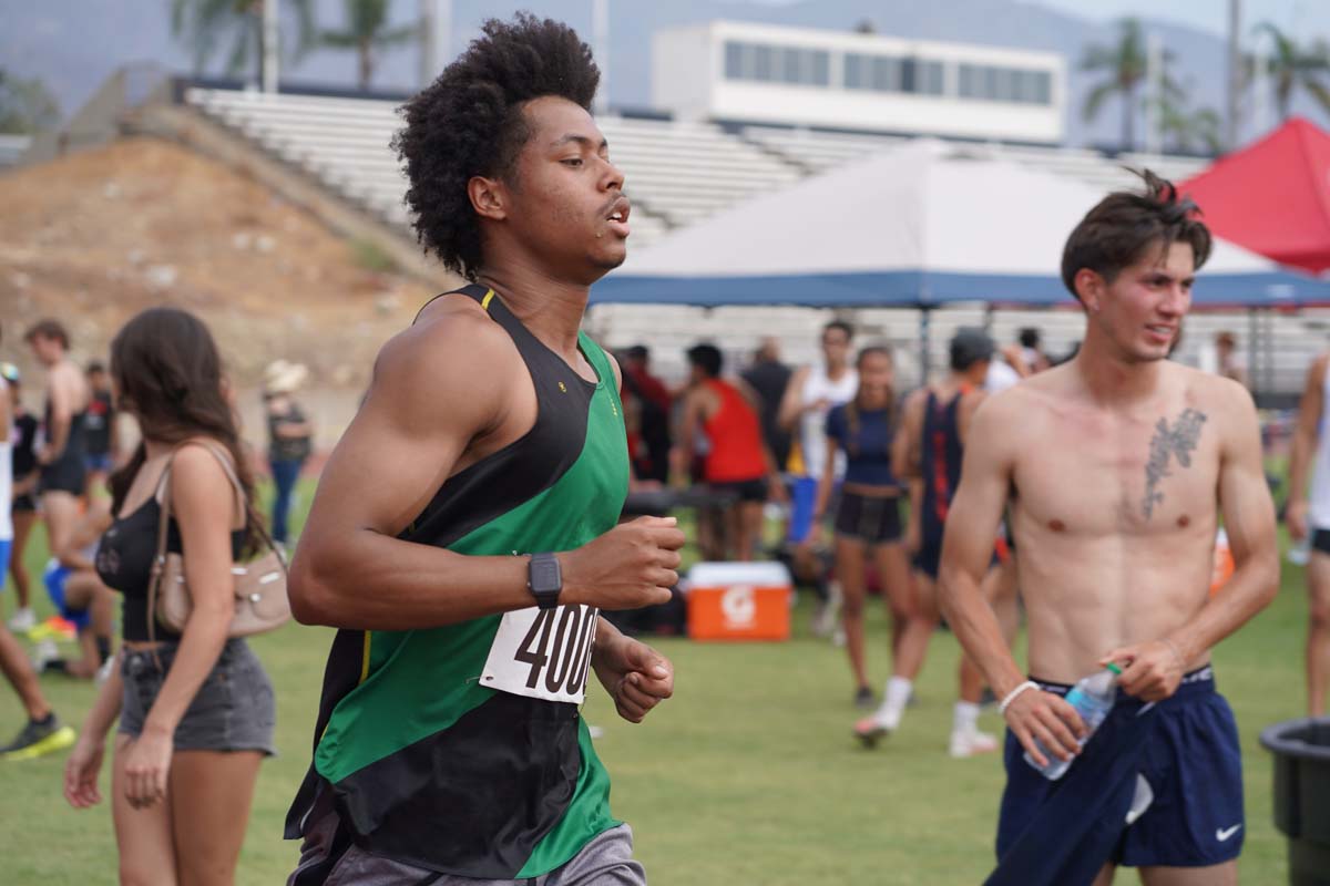 Cross Country team at meet.