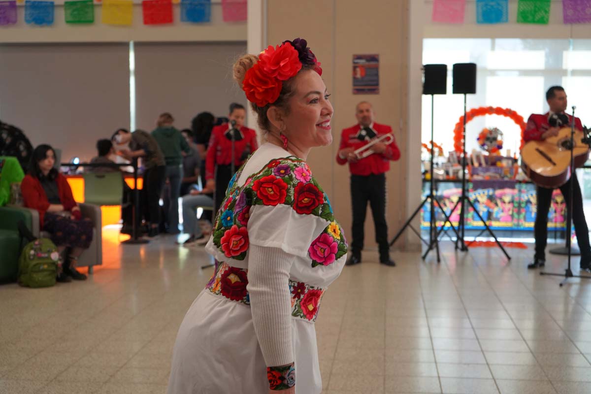 Attendee at Dia de los Muertos event at CHC.