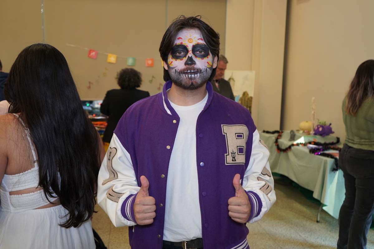 Attendee at Dia de los Muertos event at CHC.