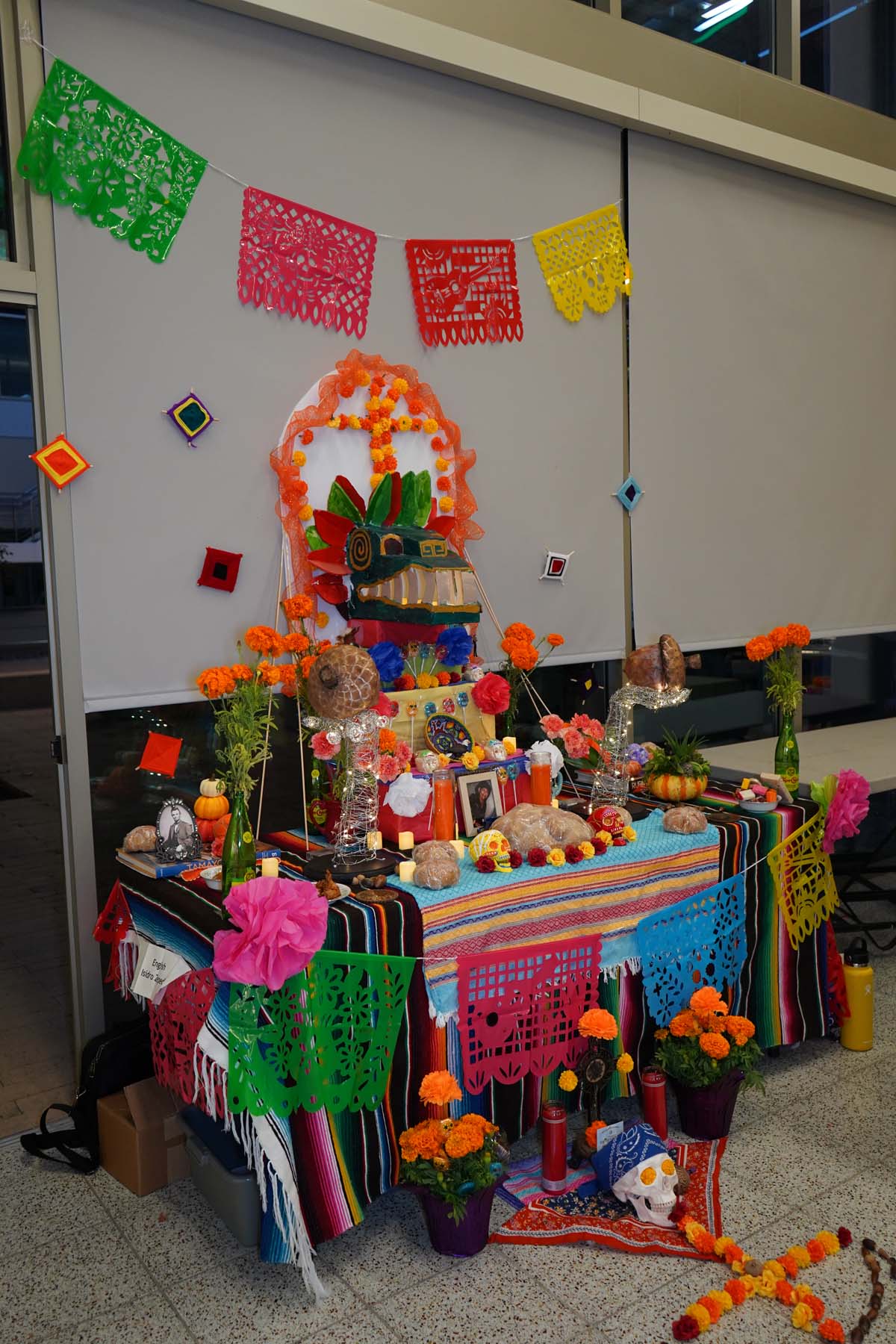 Attendee at Dia de los Muertos event at CHC.