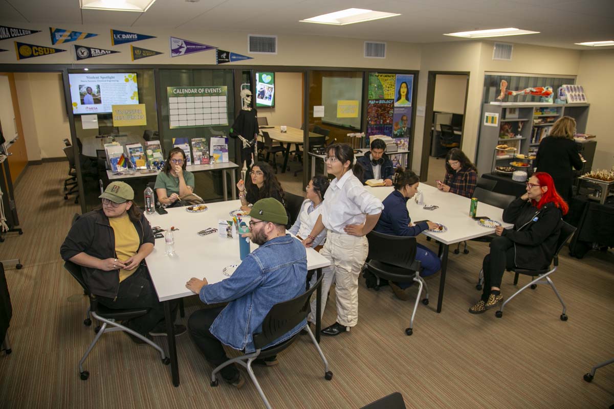 Students at the STEM/MESA Open House.