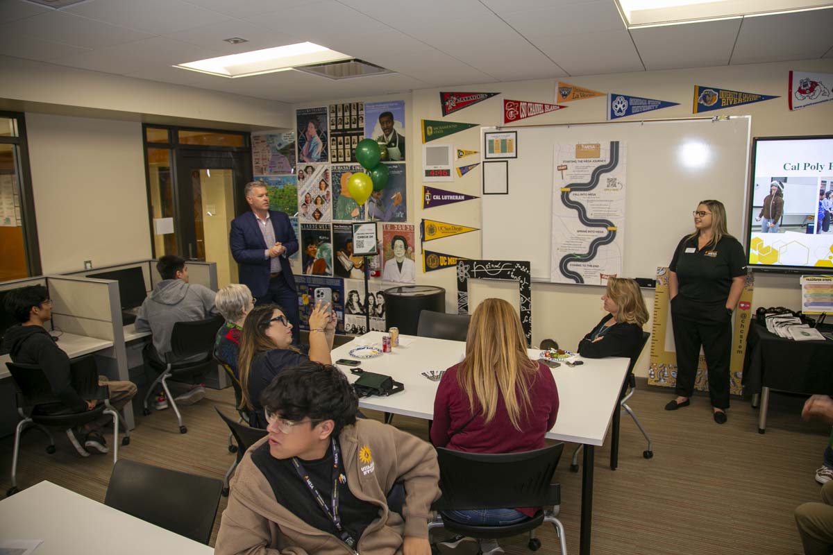 Students at the STEM/MESA Open House.