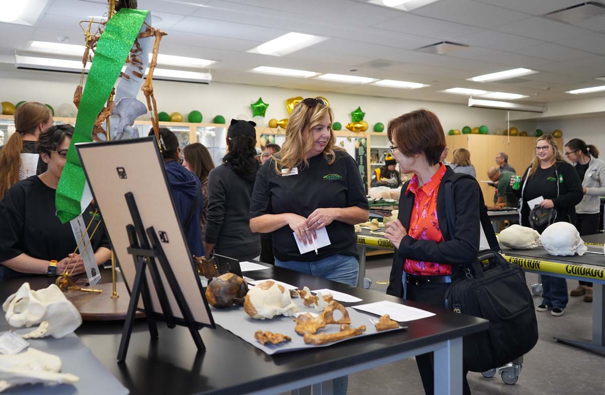 Guest speaker Dr. Sang Hee-Lee presents at Anthropology Open House at CHC.