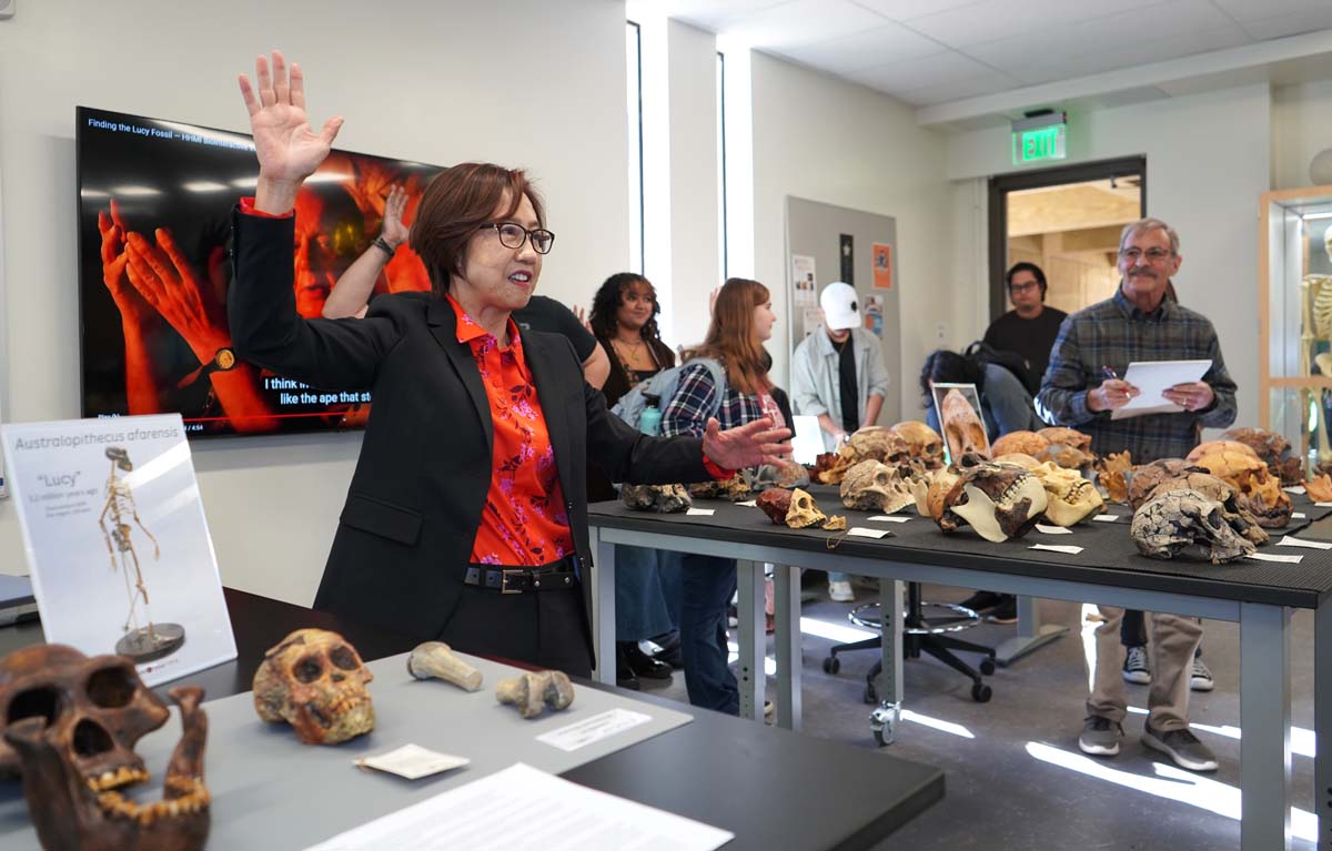 Guest speaker Dr. Sang Hee-Lee presents at Anthropology Open House at CHC.