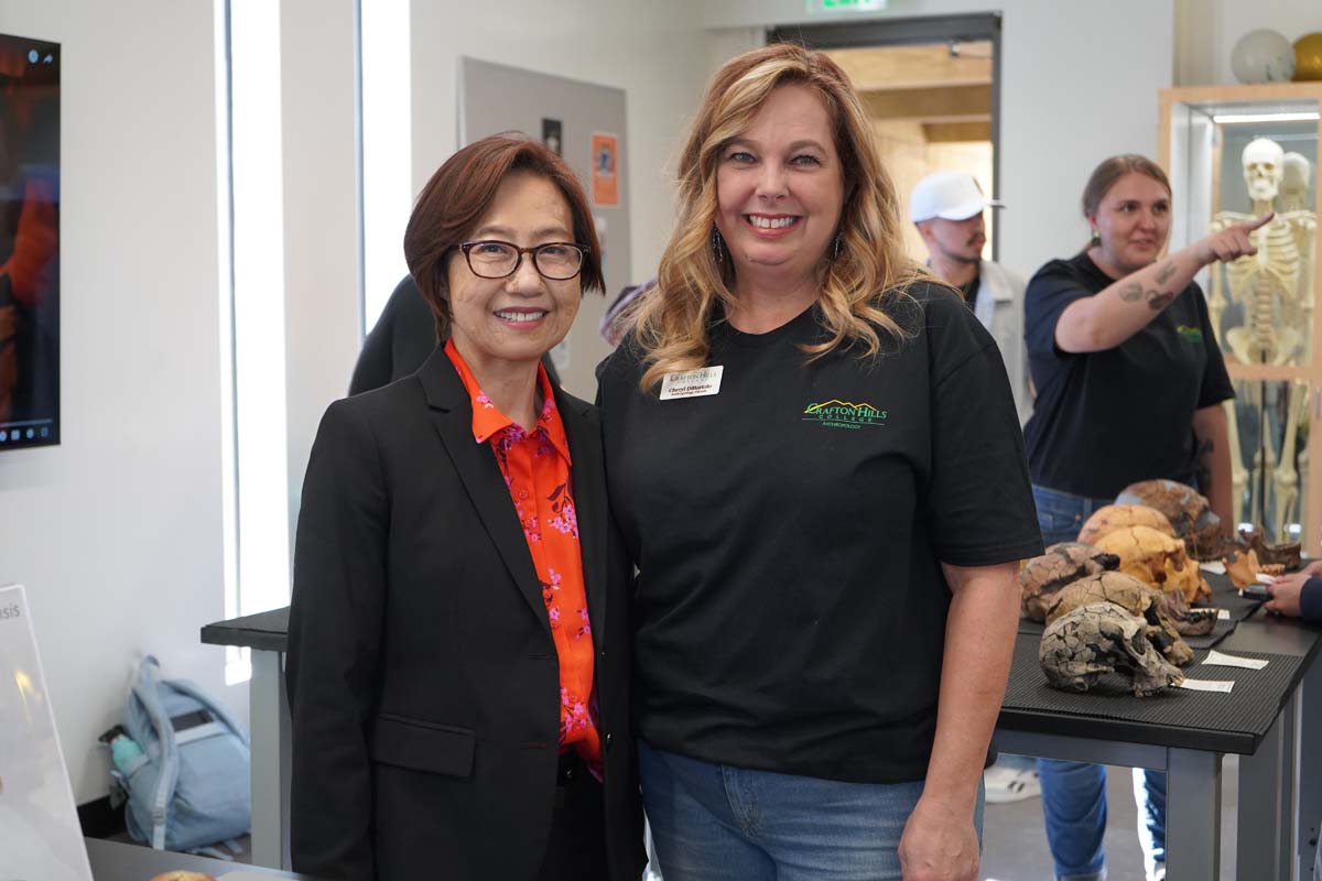 Guest speaker Dr. Sang Hee-Lee presents at Anthropology Open House at CHC.