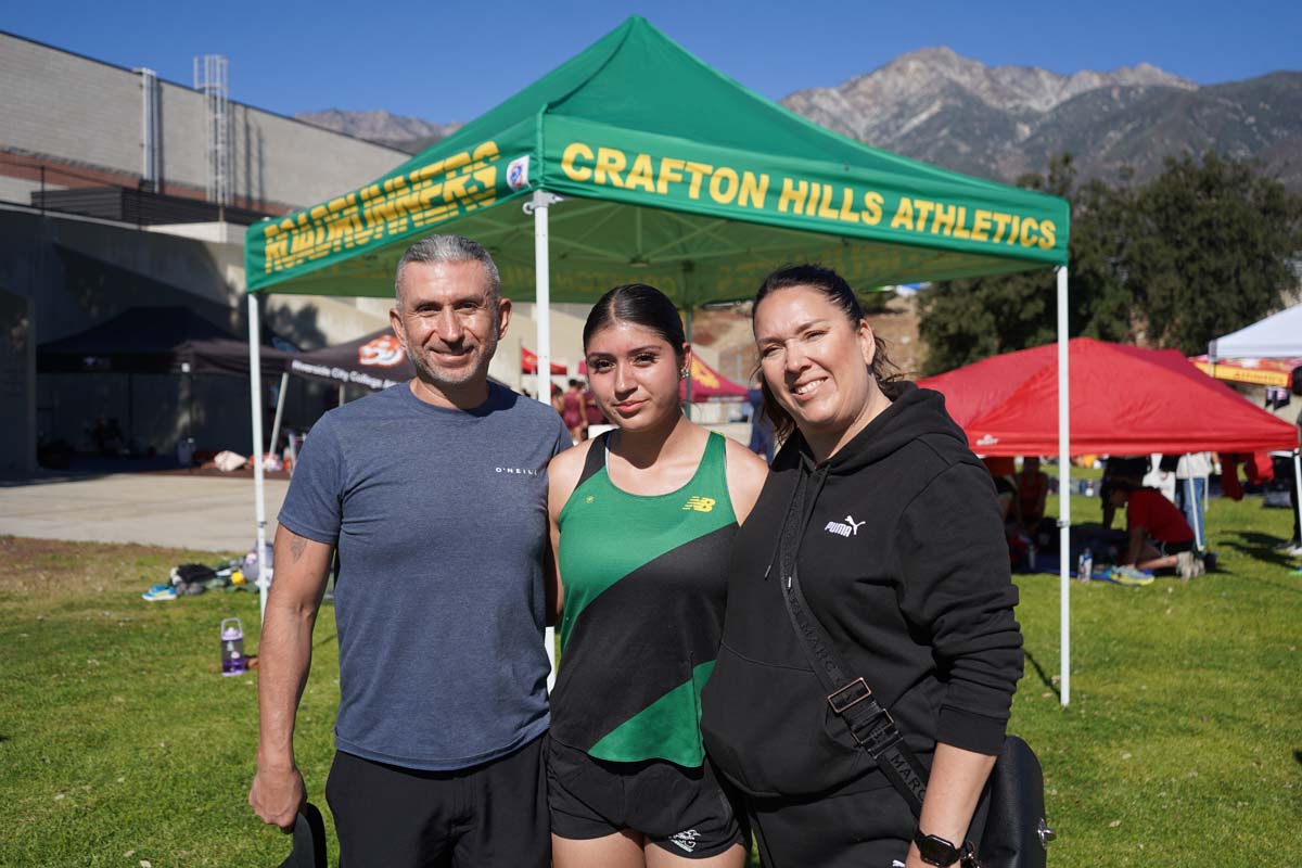 CHC students compete at Cross Country Regionals.