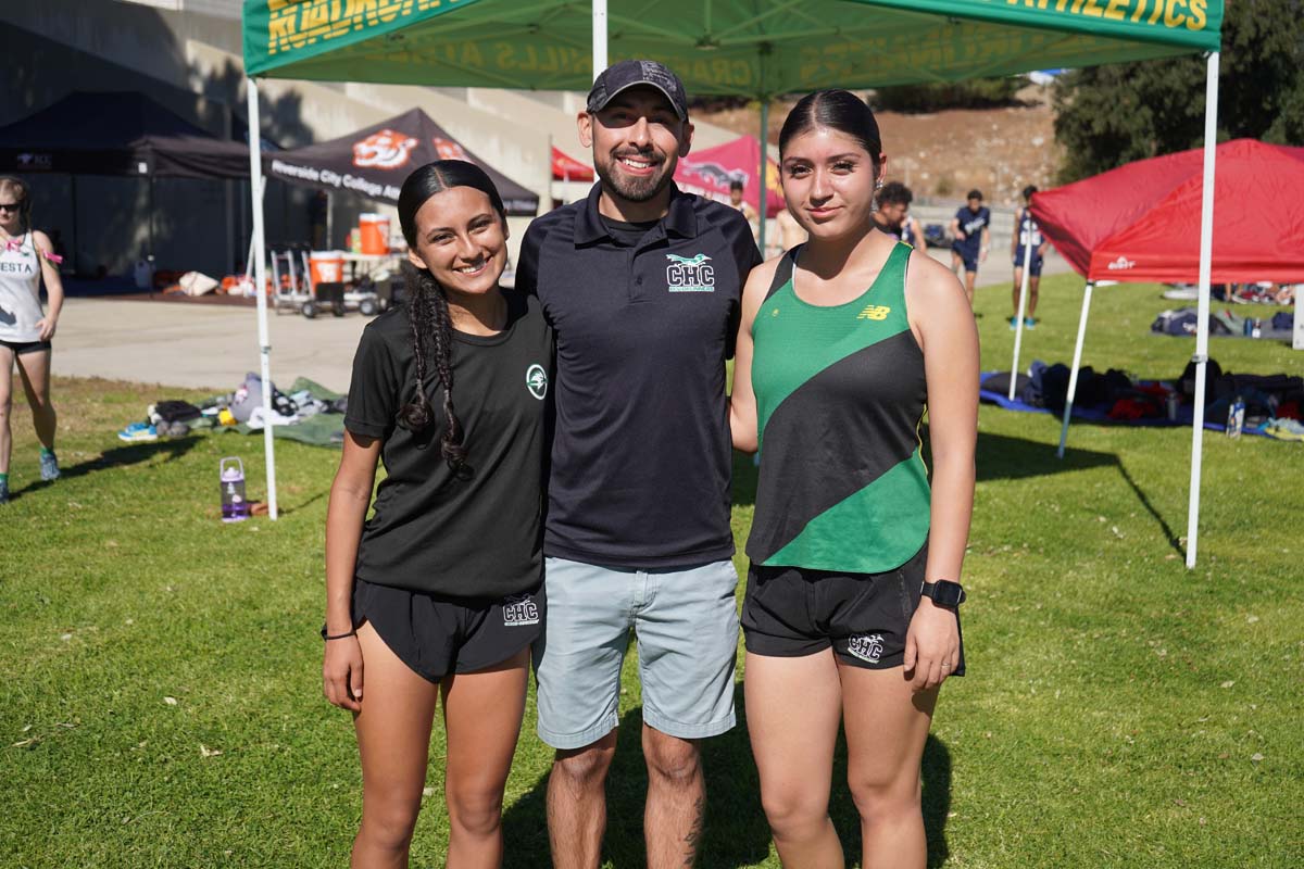 CHC students compete at Cross Country Regionals.