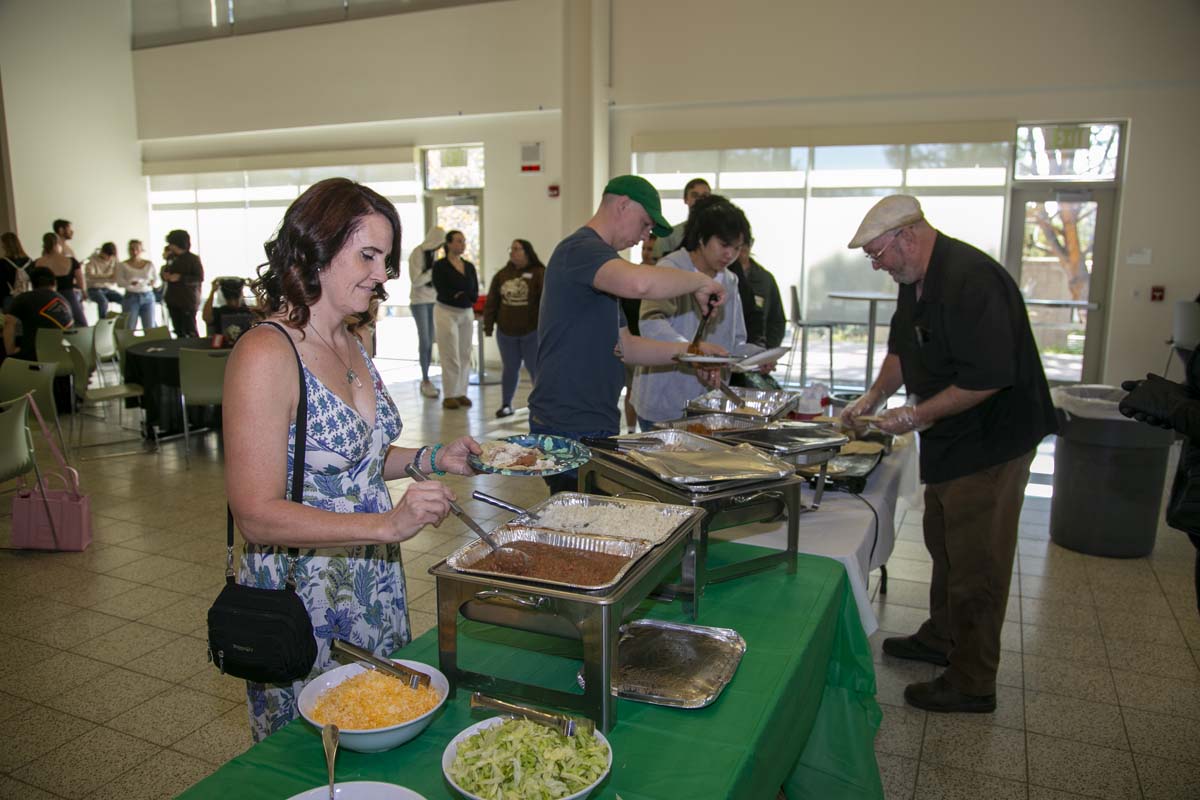 Students attend CHC Honors Luncheon.