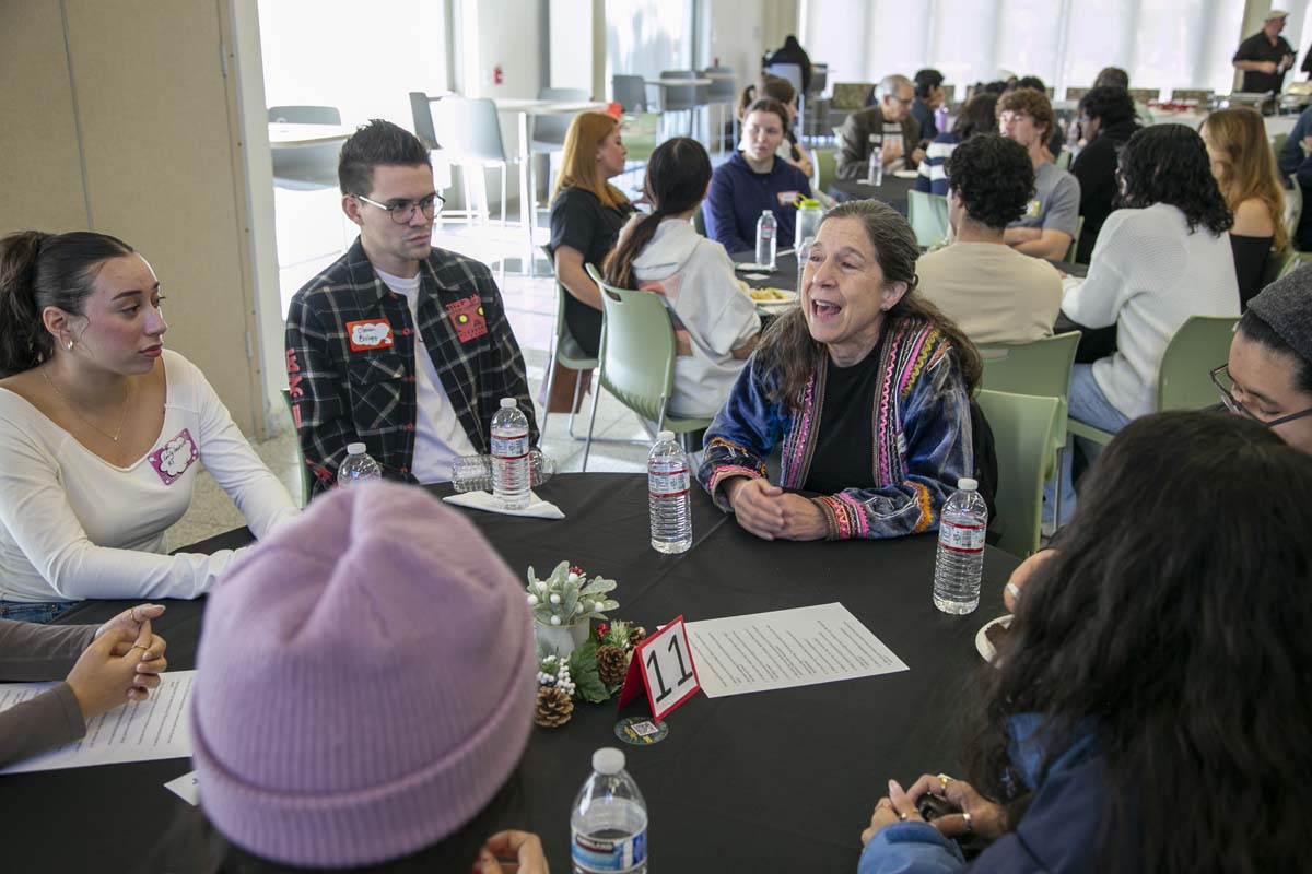 Students attend CHC Honors Luncheon.