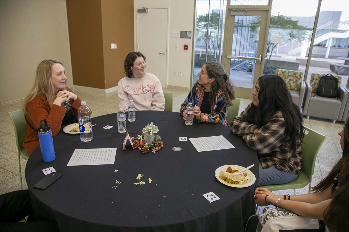 Students attend CHC Honors Luncheon.