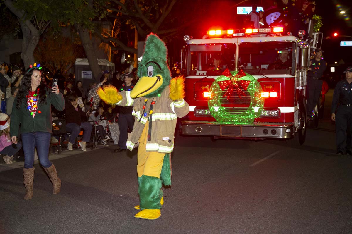 Students & staff attend the Redlands Holiday Parade.