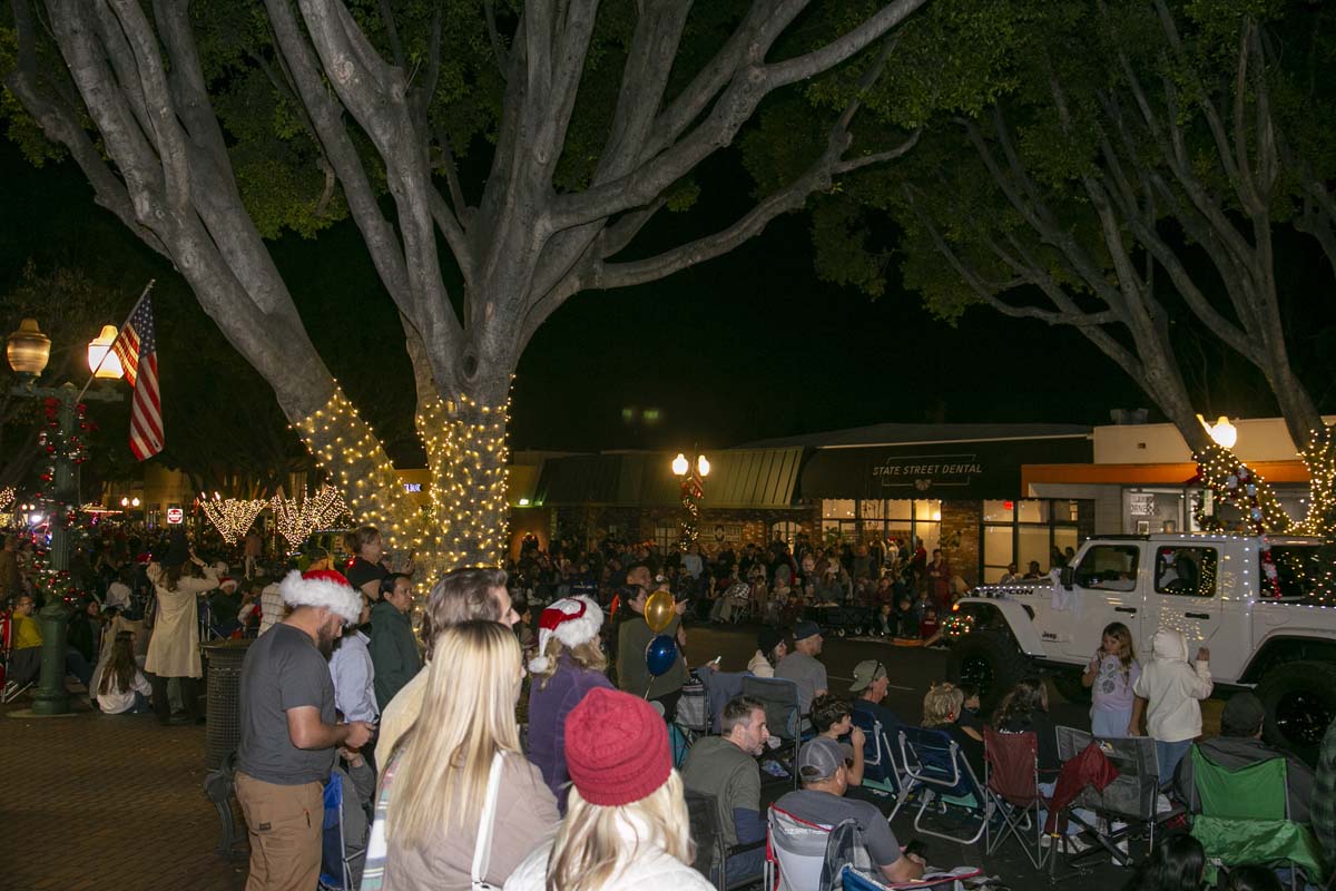 Students & staff attend the Redlands Holiday Parade.