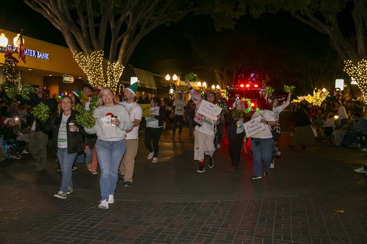 Students & staff attend the Redlands Holiday Parade.