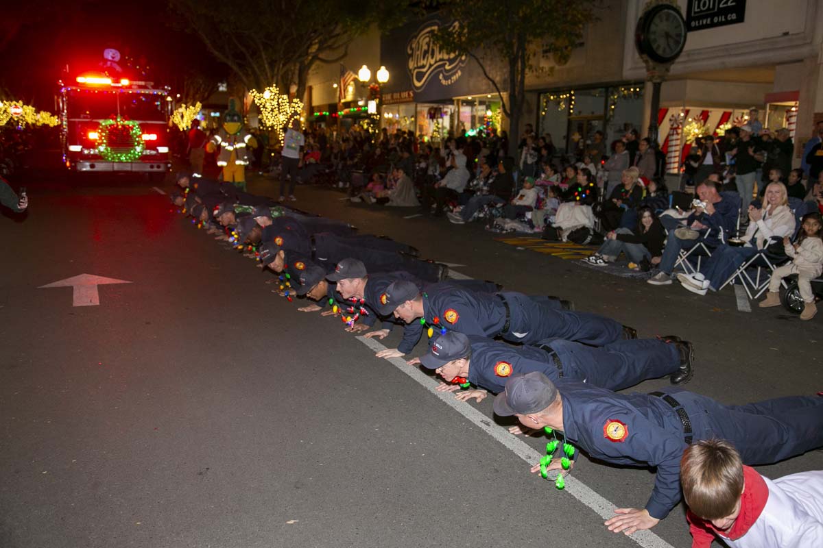 Students & staff attend the Redlands Holiday Parade.