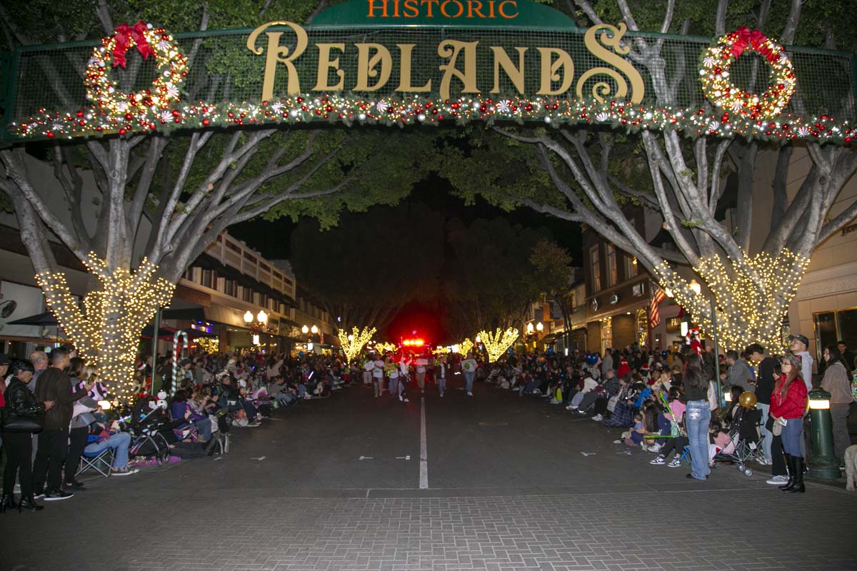 Students & staff attend the Redlands Holiday Parade.