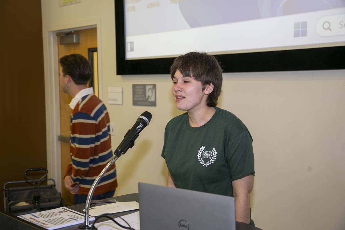 Students attend Honors Meet and Greet and CHC.