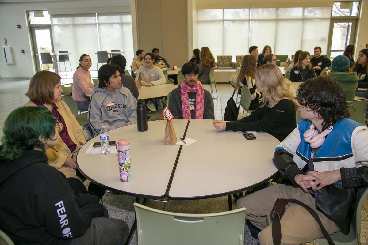 Students attend Honors Meet and Greet and CHC.