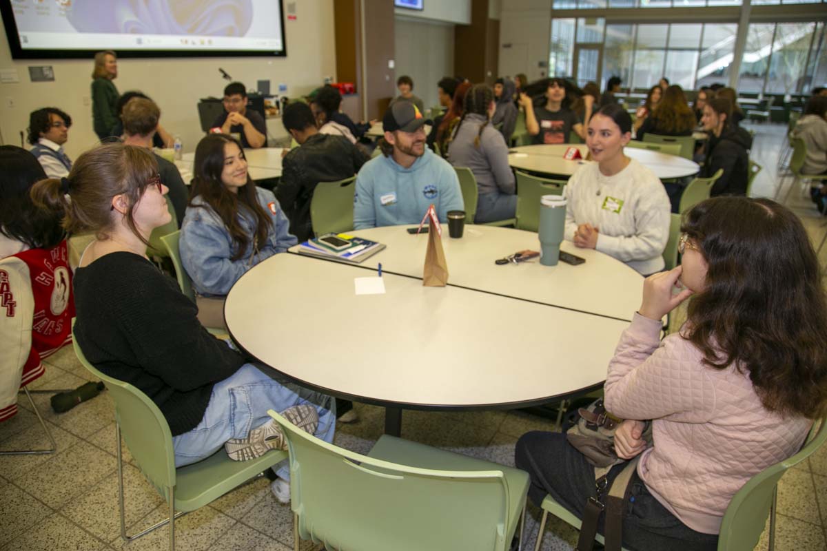 Students attend Honors Meet and Greet and CHC.