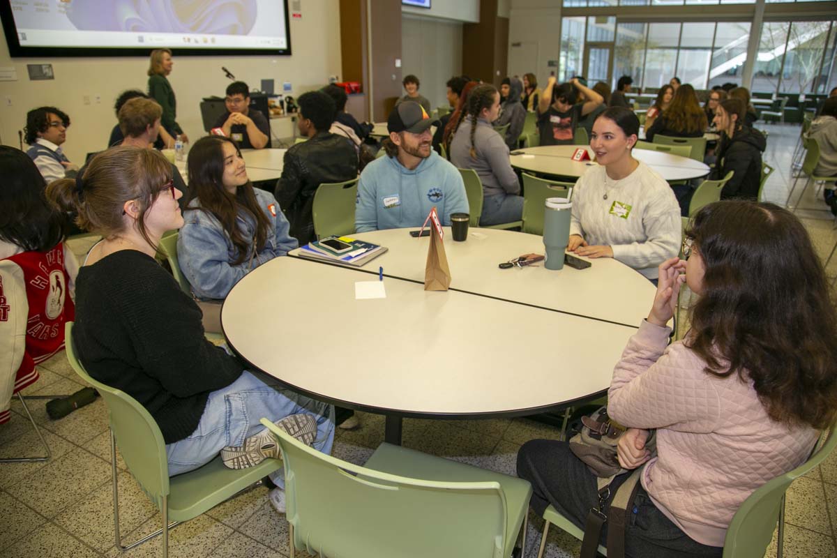 Students attend Honors Meet and Greet and CHC.